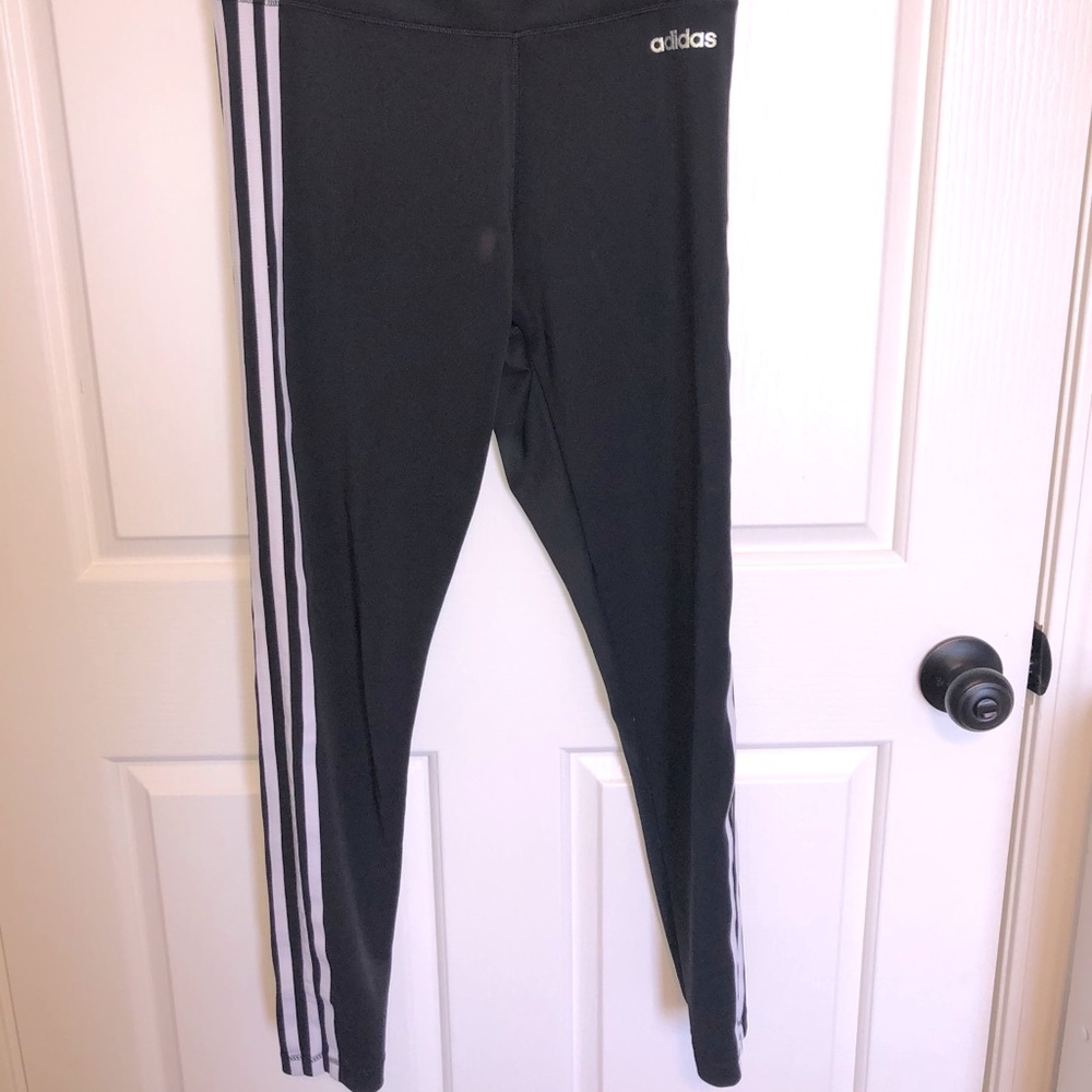 Adidas leggings
